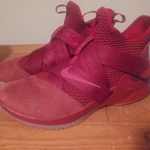 Lebron Soldier 12s